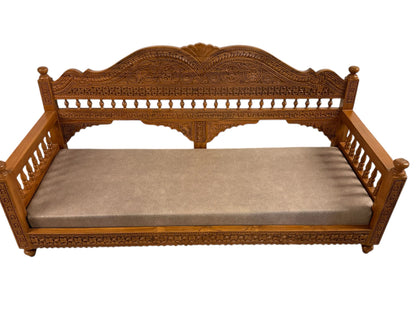 Royal Jhula Seat