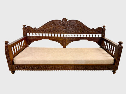 Royal Jhula Seat
